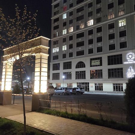 Prestigious Apartment In Бішкек Екстер'єр фото