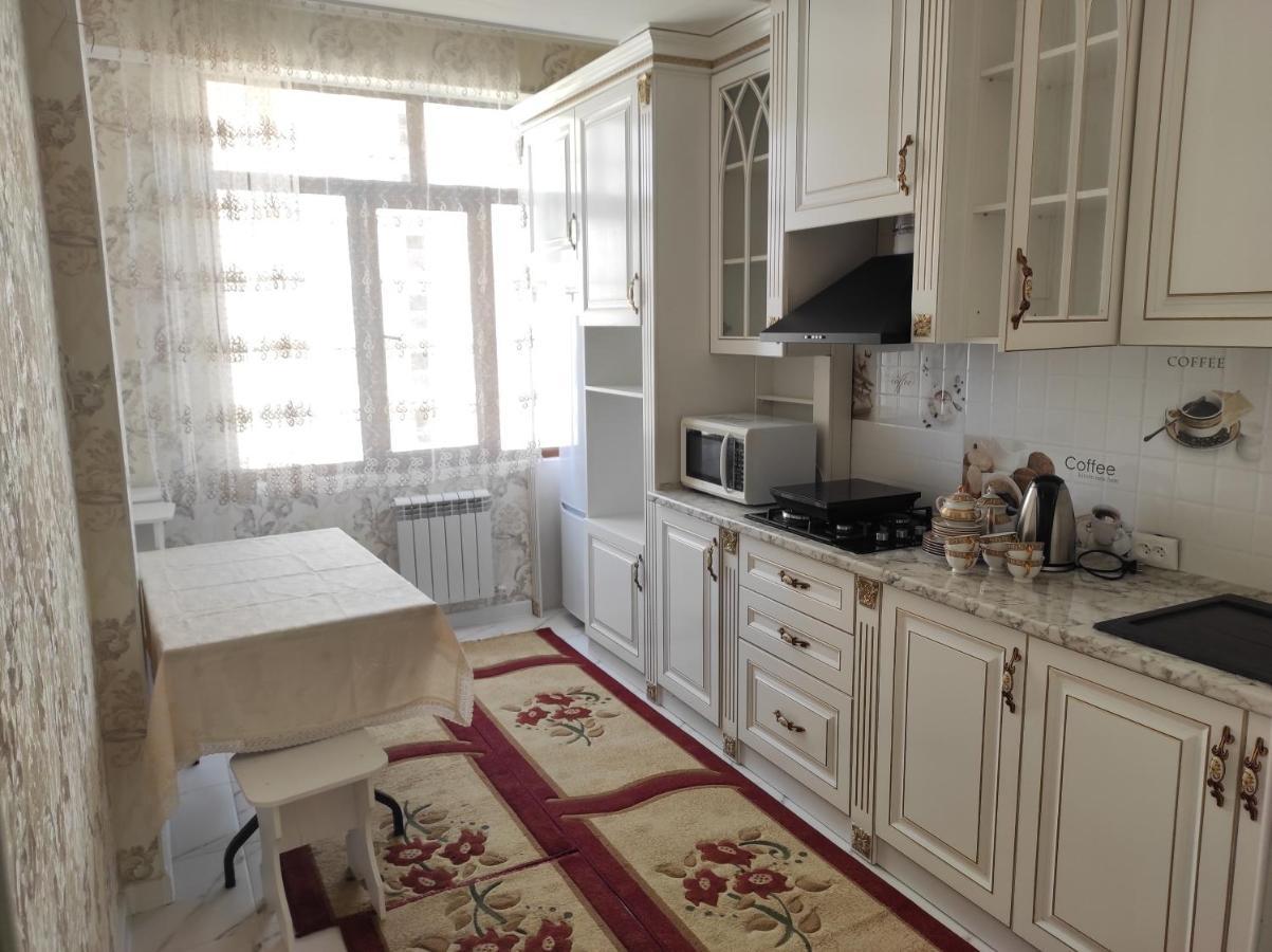 Prestigious Apartment In Бішкек Екстер'єр фото